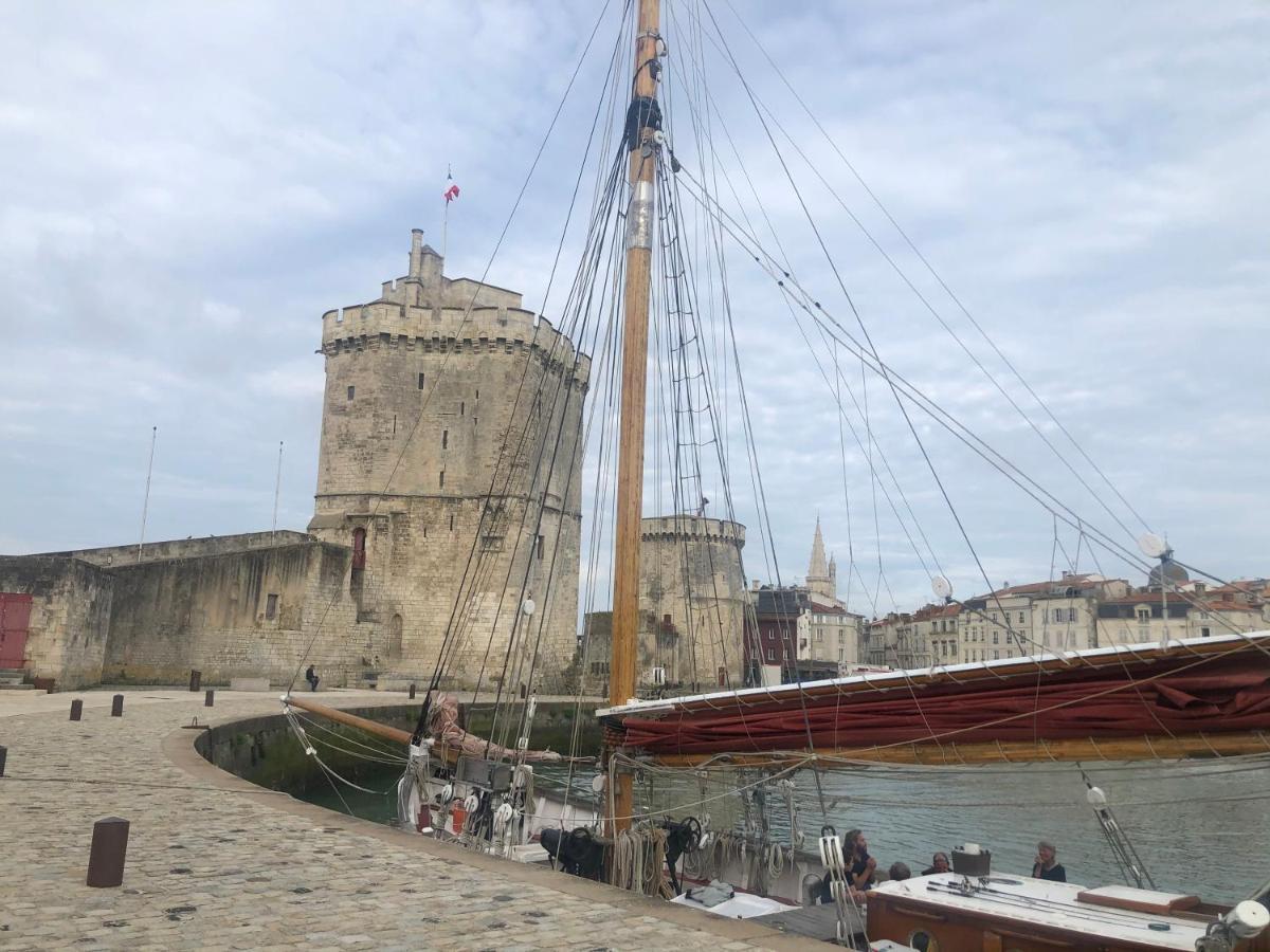 Nuit Insolite Sur Un Voilier Au Coeur De La Rochelle La Rochelle  Dış mekan fotoğraf