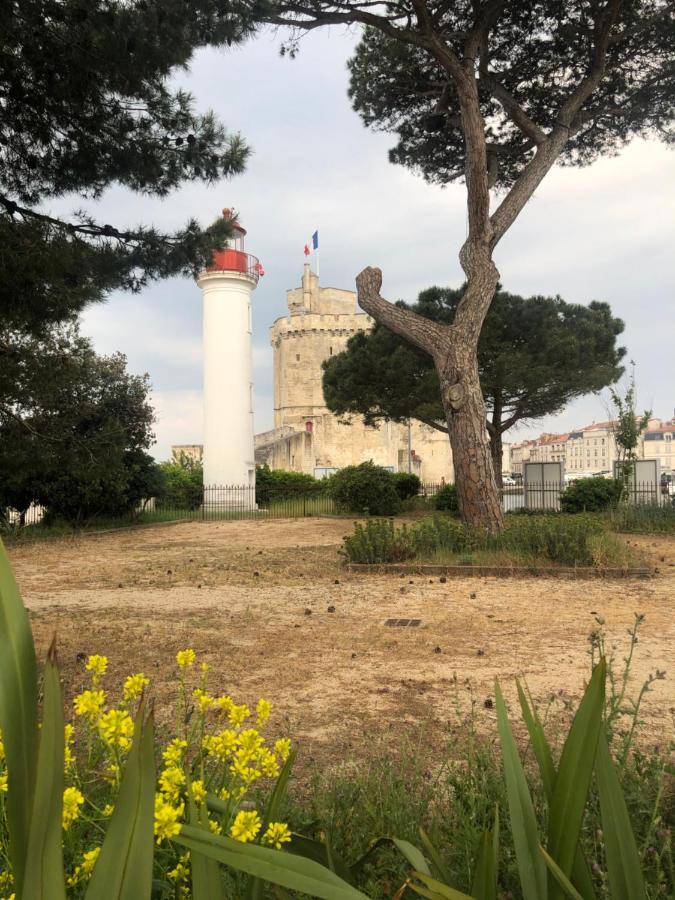 Nuit Insolite Sur Un Voilier Au Coeur De La Rochelle La Rochelle  Dış mekan fotoğraf